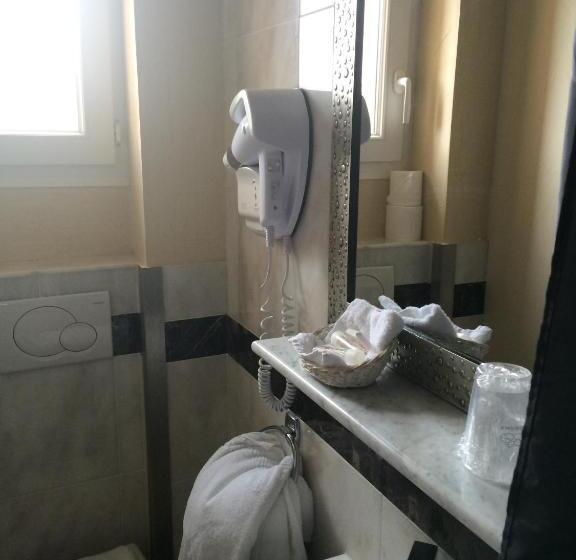 חדר סופריור, Saint Alban