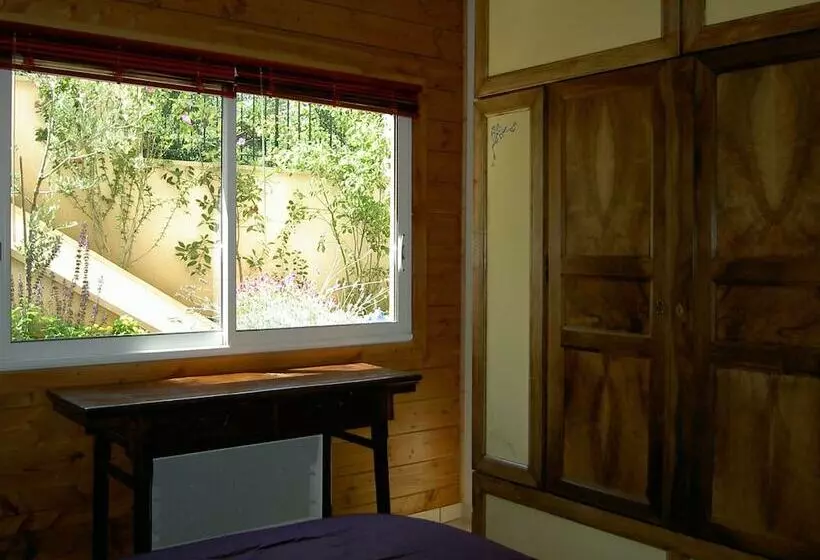 スタンダードルーム, La Maison Du Coteau