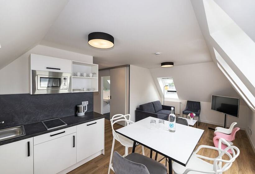 1ベッドルームアパートメント, Lake House Plon