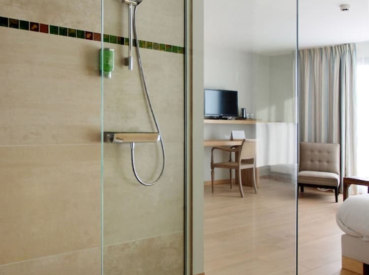 Номер Стандарт Вид на Море с Террасой, Logis Le Château De Sable