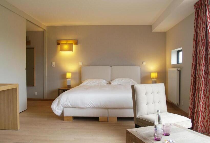 Номер Стандарт, Logis Le Château De Sable