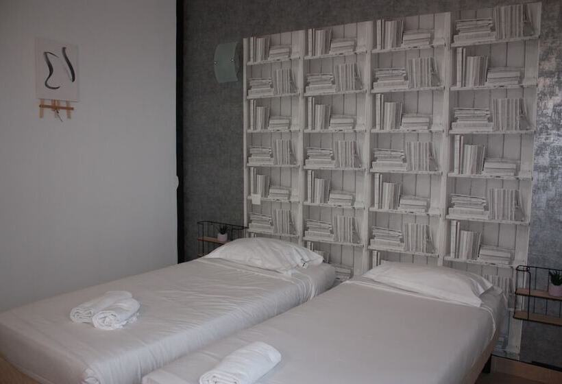 标准单人间, Le Clos Des Médiévales