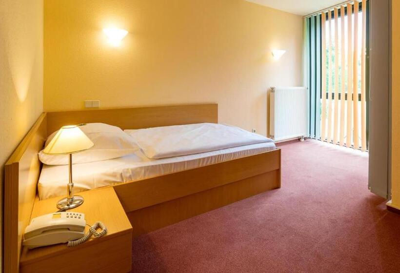 スタンダードシングルルーム, Leag Konferenzcenter Schulungs  Und Tagungshotel Im Spreewald