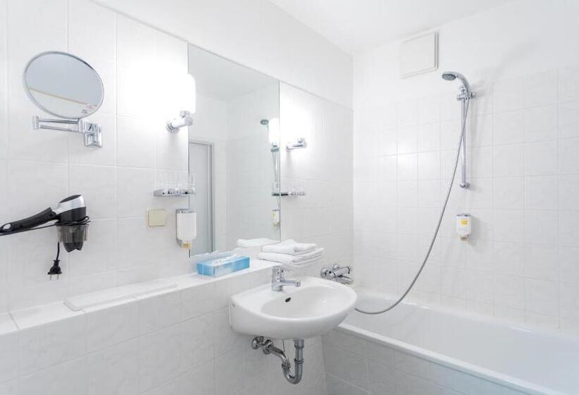 标准单人间, Leag Konferenzcenter Schulungs  Und Tagungshotel Im Spreewald