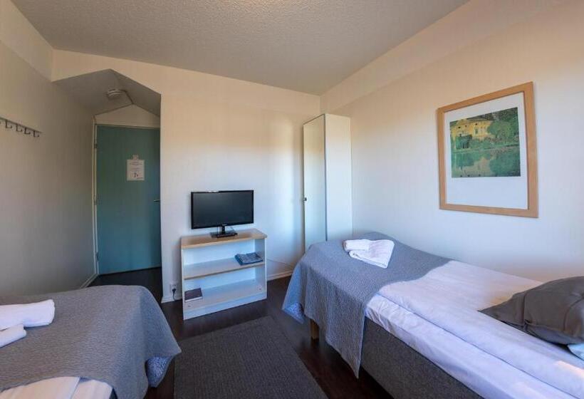 스탠다드 룸, Li Uninen Tampere