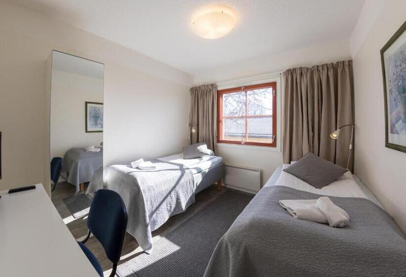 스탠다드 룸, Li Uninen Tampere