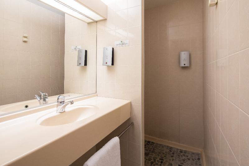 Номер Комфорт, Logis Domaine Du Moulin Cavier