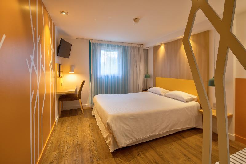 Номер Комфорт, Logis Domaine Du Moulin Cavier