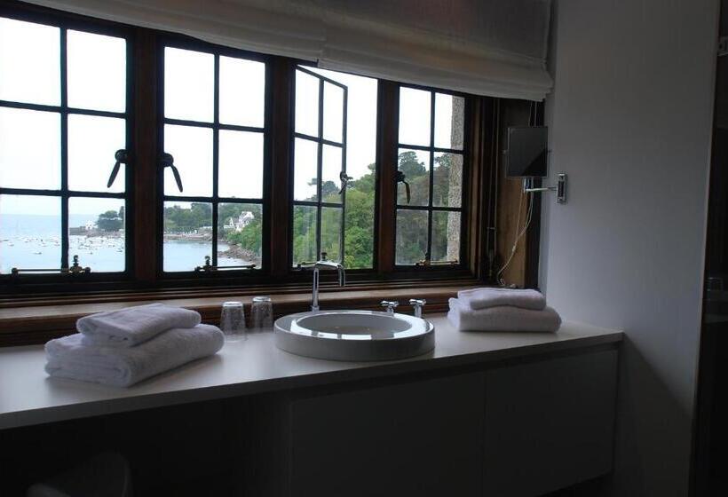 オーシャンビュースーペリアールーム, Manoir Dalmore