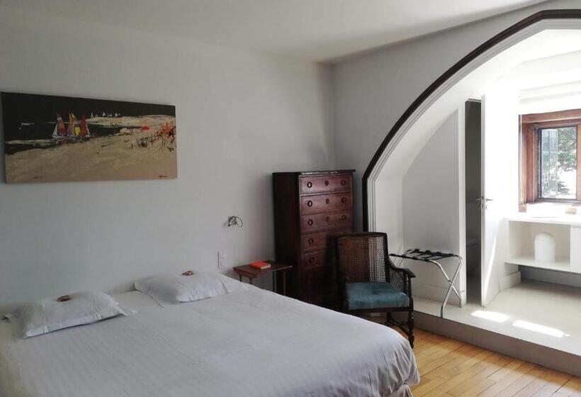 オーシャンビュースーペリアールーム, Manoir Dalmore