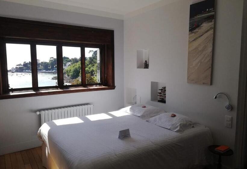 オーシャンビュースーペリアールーム, Manoir Dalmore