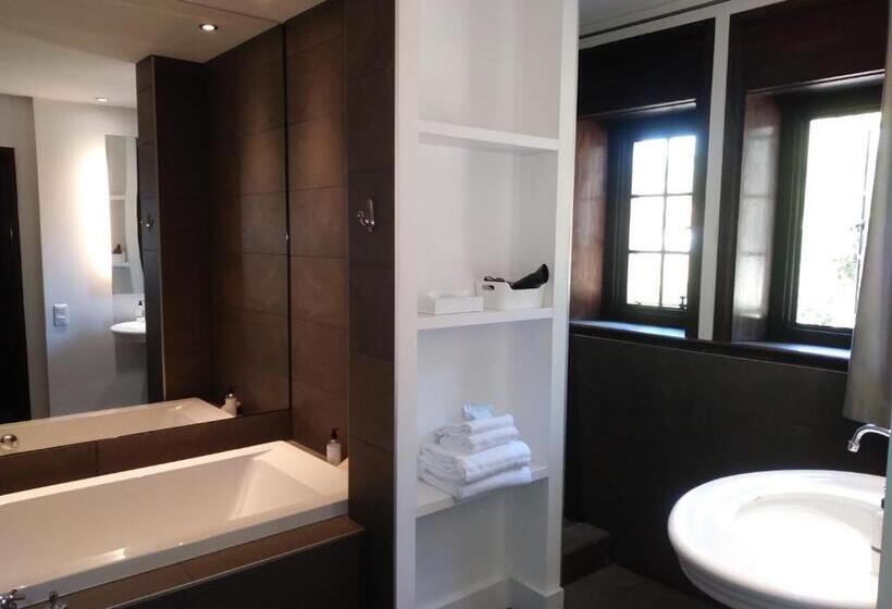 オーシャンビュースイート, Manoir Dalmore