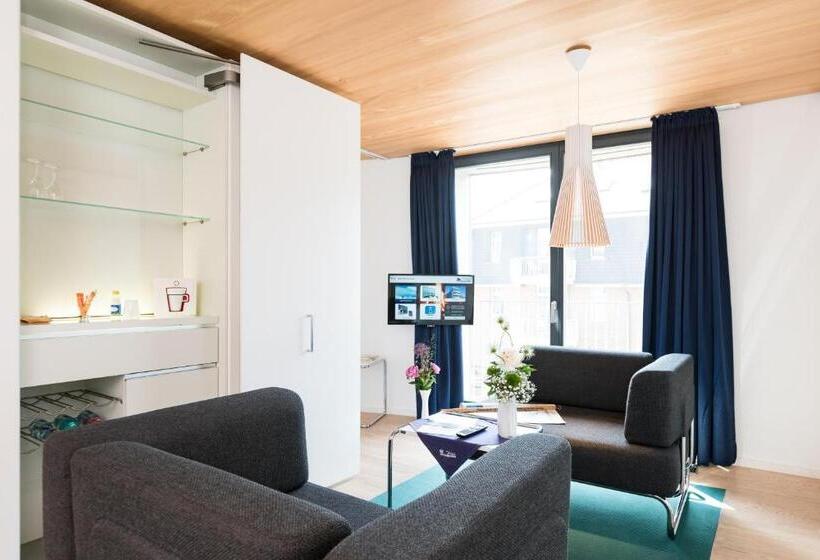 キングサイズベッドのスイートルーム, Niedersachsen