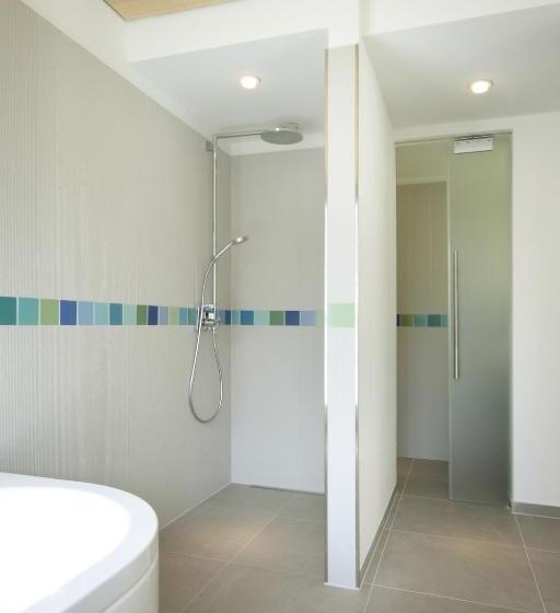 キングサイズベッドのスイートルーム, Niedersachsen