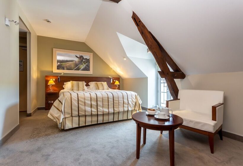 クラシックルーム, Restaurant Famille Bourgeois  La Cote Des Monts Damnes