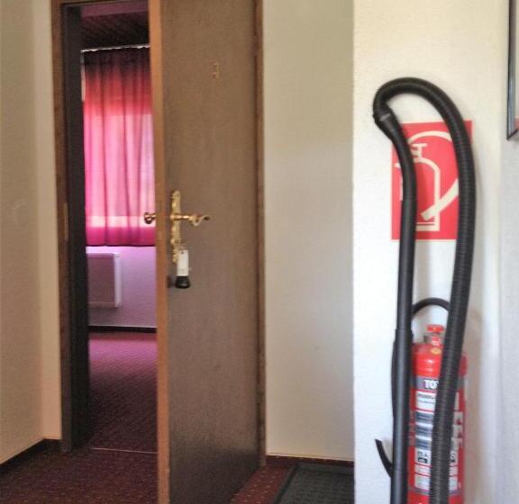 Апартаменты 2 Спальни, Saarland Lebach