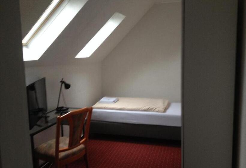 Апартаменты 3 Спальни, Saarland Lebach