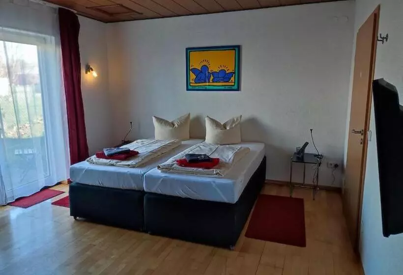 テラス付き1ベッドルームアパートメント, Saarland Lebach