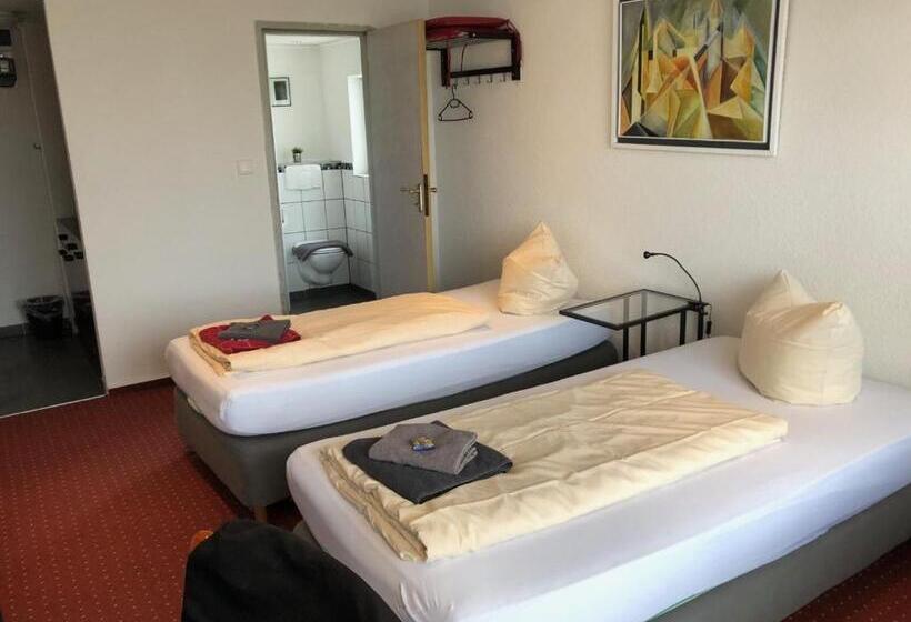 Номер Стандарт с Балконом, Saarland Lebach