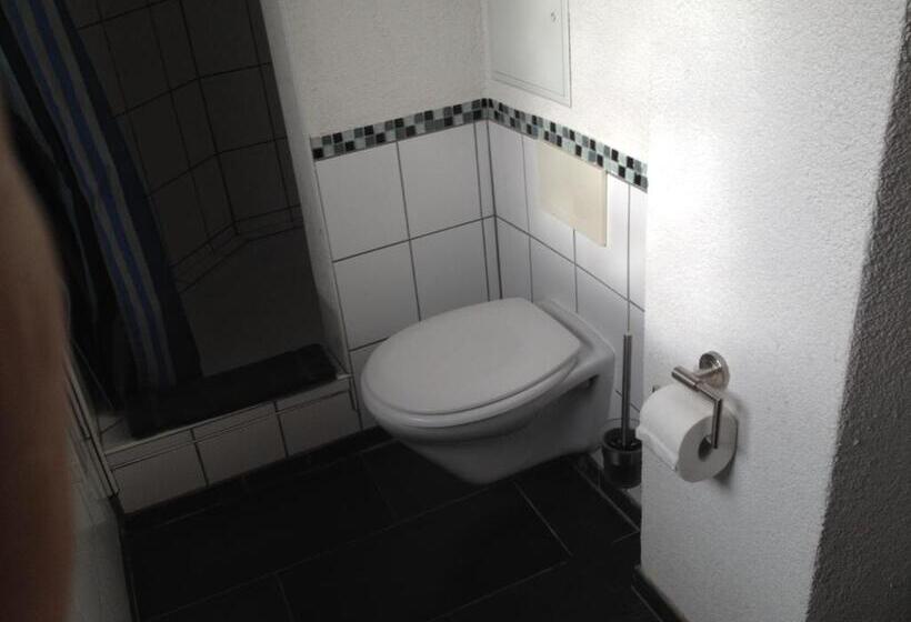 Апартаменты 2 Спальни, Saarland Lebach