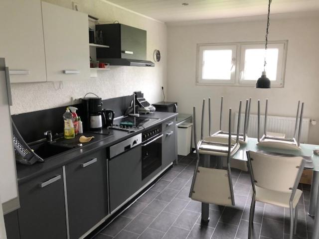 Апартаменты 3 Спальни, Saarland Lebach