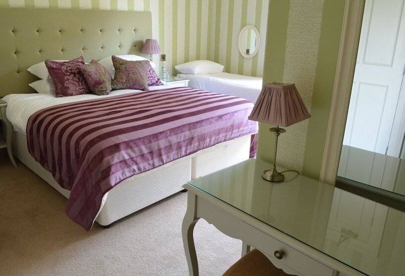 غرفة عائلية, St Andrews Town