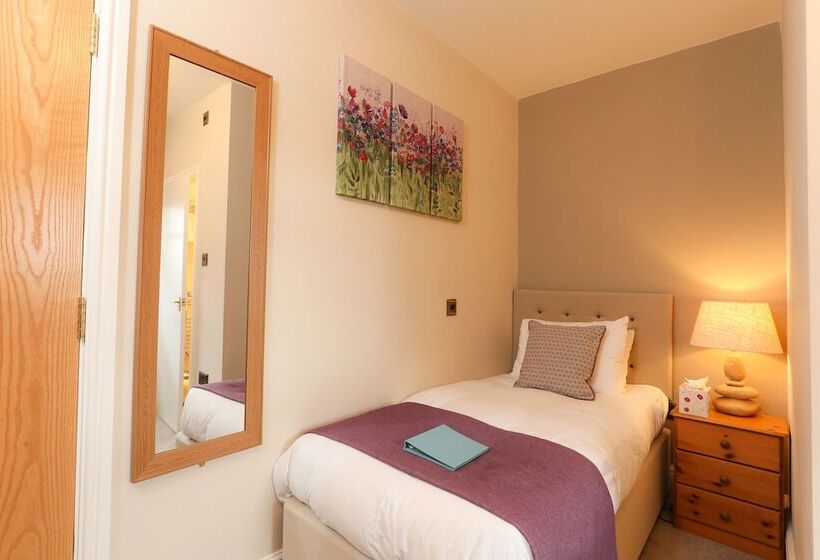 غرفة قياسية فردية, St Andrews Town