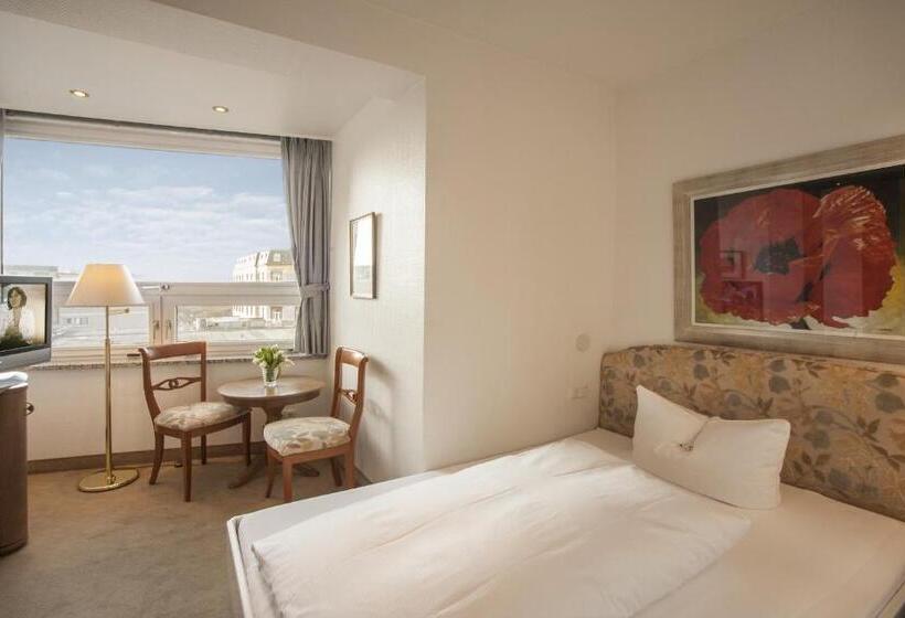Люкс Вид на Море, Strandhotel Monbijou Gmbh Garni