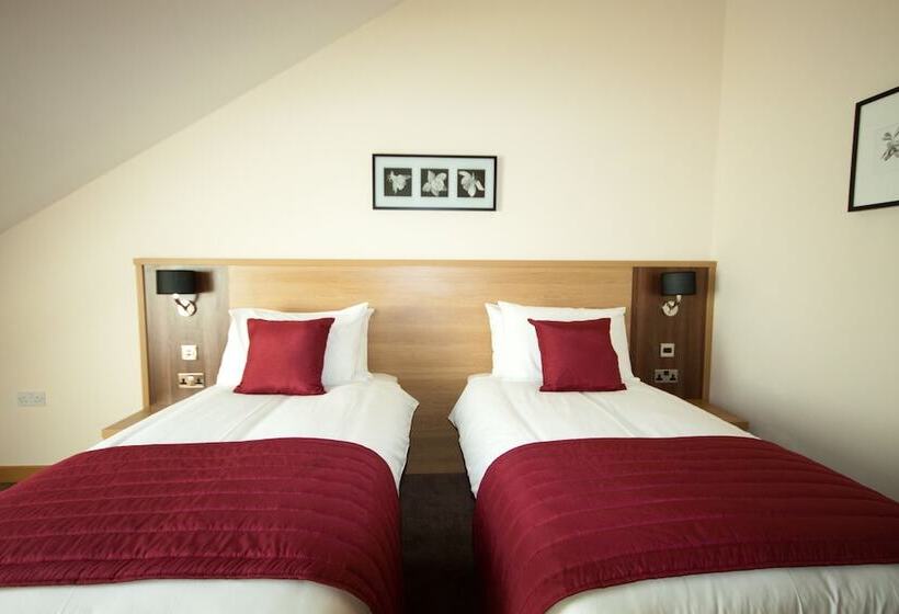 غرفة قياسية لذوى الاحتياجات الخاصة, Weald Of Kent Golf Course And