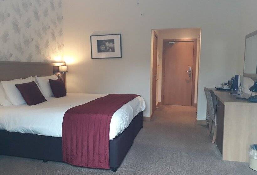 Номер Deluxe, Weald Of Kent Golf Course And