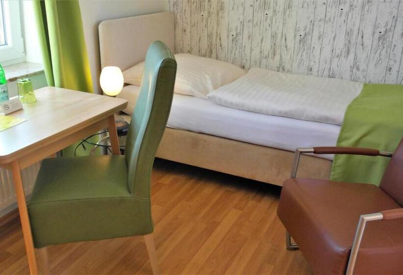 标准单人间, Landhaus Hammoor