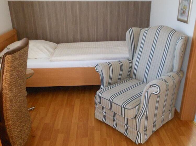 标准单人间, Landhaus Hammoor