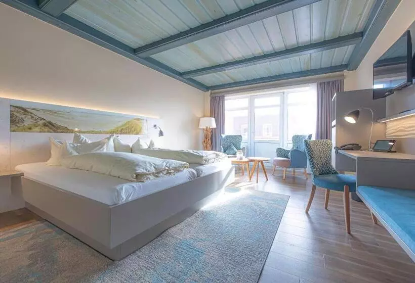 Standard Room with Balcony, Seeblick Genuss Und Spa Resort Amrum