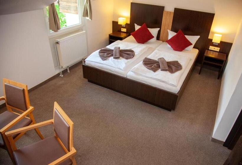 Номер Стандарт, Seehotel Zum Löwen