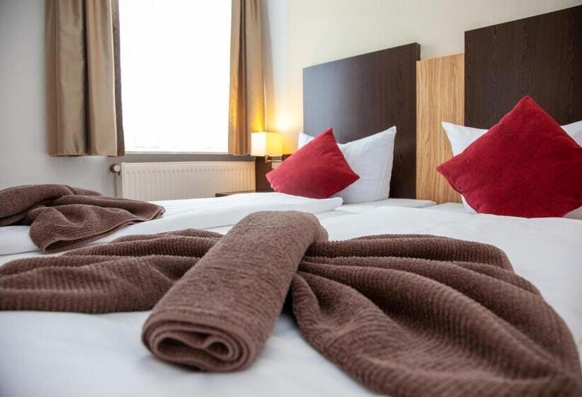 Номер Стандарт, Seehotel Zum Löwen