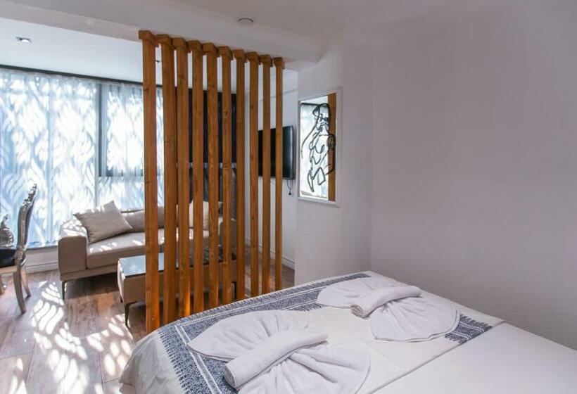 Monolocale Deluxe, Angel Residence