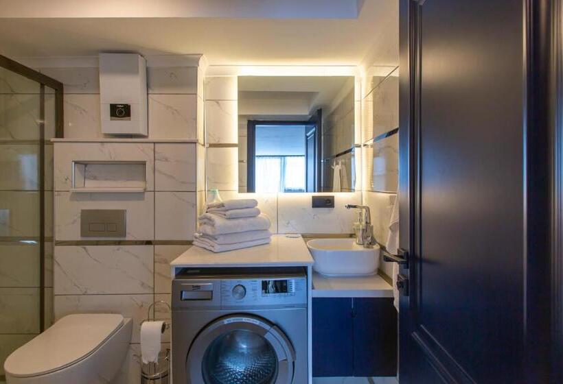 Camera Familiare, Angel Residence