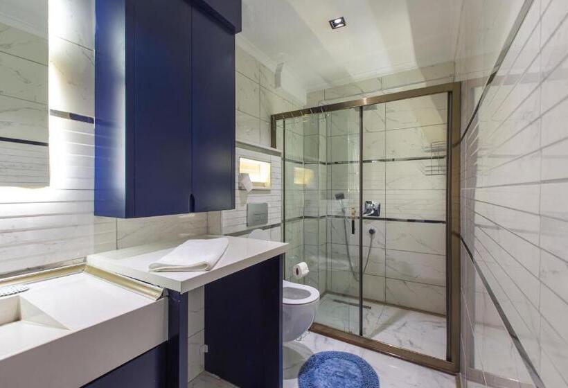 Camera Familiare, Angel Residence