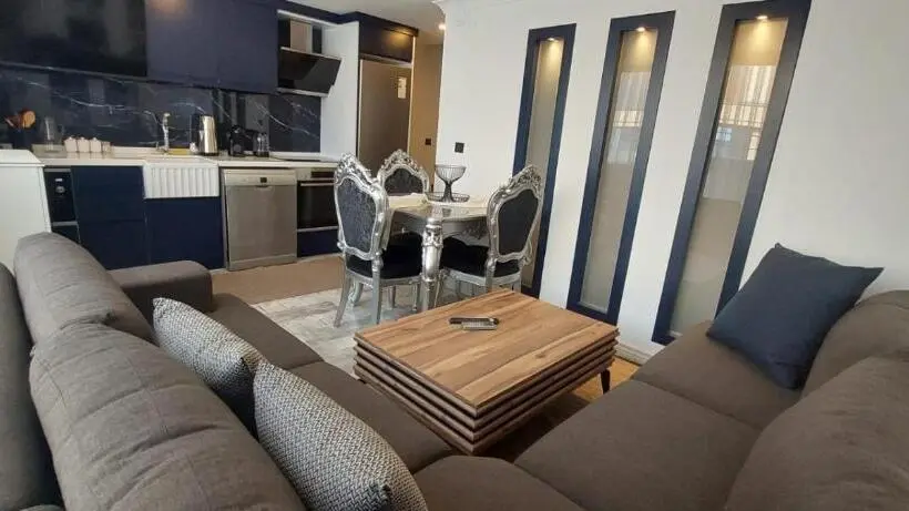 اتاق لوکس خانوادگی, Angel Residence