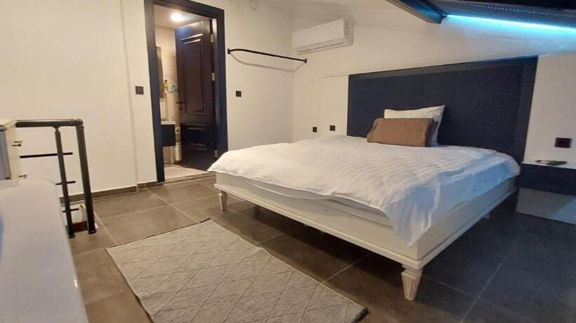 Camera Familiare Deluxe, Angel Residence