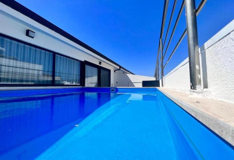 Camera Quadrupla Standard con Balcone, Angel Residence