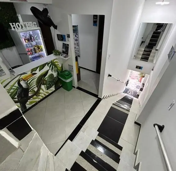 اتاق استاندارد سه نفره, Sg