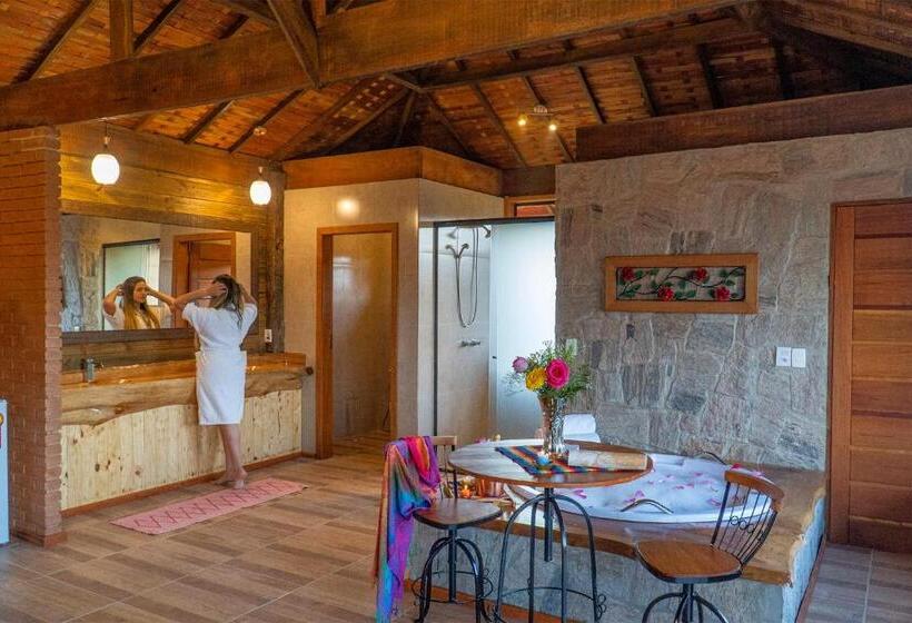 اتاق سوپریور, Pousada Remorini