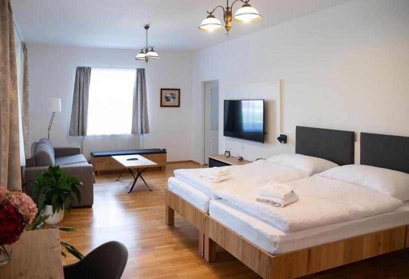 סוויטה משפחתית, Vila Markéta