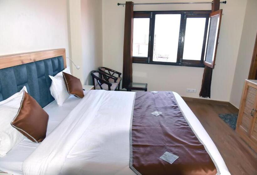 Habitació Estàndard, Uphar