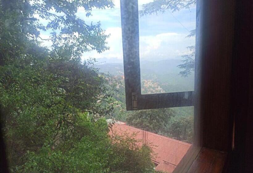 Habitació Deluxe, Uphar