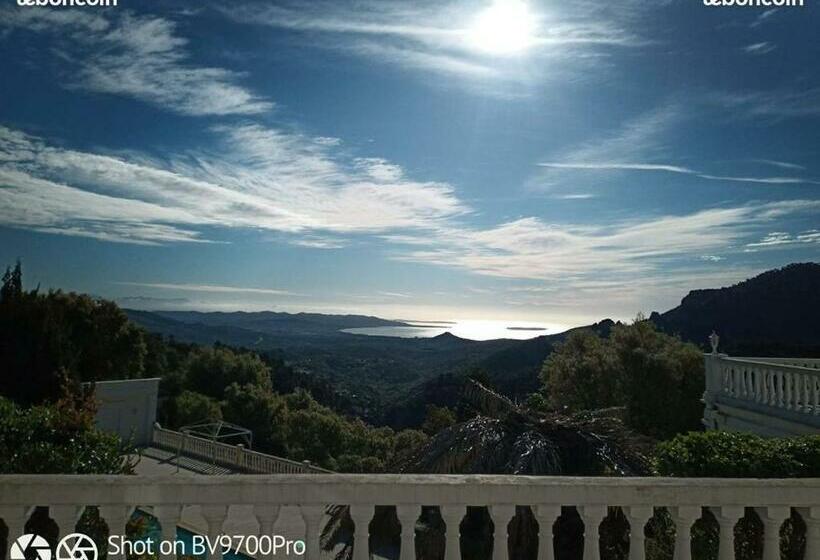 חדר סטנדרט נוף לים, Chambre Vue Feérique Panoramique Calme Piscine Xxl