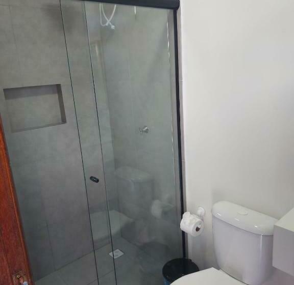 高品质的四人房间, Hospedagem Quinta Do Correia