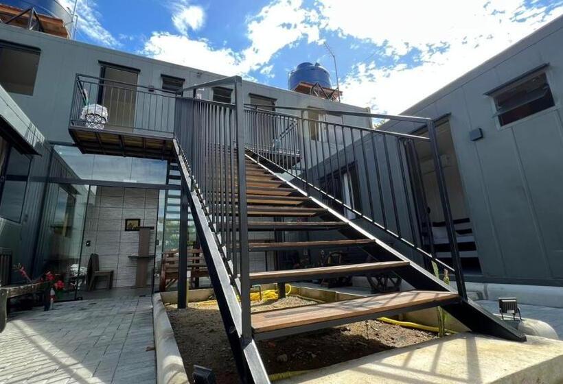 اتاق پریمیوم چهارنفره, Hospedagem Quinta Do Correia