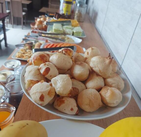 高品质的四人房间, Hospedagem Quinta Do Correia